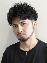 ログ(LOG)&nbsp;メンズショート 大人 無造作パーマ ツーブロ 黒髪 高松