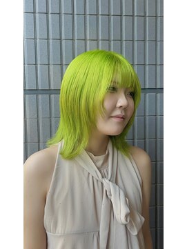 フェイス 石川町 (FACE) ライムグリーン×レイヤーボブ