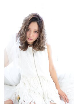 フェリシータ 緑地公園店(felicita) スポンテニアス外国人風☆彡カーリーボブ☆