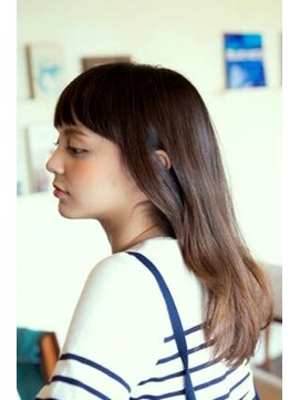 アトリエ エス atelier es HAIRDESIGN フレンチロング/眉上バング/くすみカラー/大人ガーリー/髪質改善