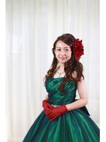エッチ美容室 本店 カラードレスのアレンジヘア