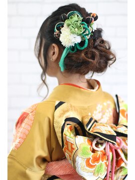 ヘアメイク アヴァロン 橋本店(HAIR MAKE Avalon) 【Avalon橋本】ゆるふわギブソンタック［橋本/橋本駅］