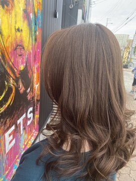 ベッツ(bets) セミロング