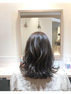 ホロ(HOLO) セミディ