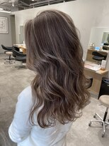 アヴァンス 京橋店(AVANCE)&nbsp;外国人風セレブハイライトカラー/白髪ぼかしハイライト@京橋