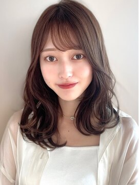 アフロート ギンザ(AFLOAT GINZA) 女性らしさたっぷりミディアムレイヤー 20代30代40代50代