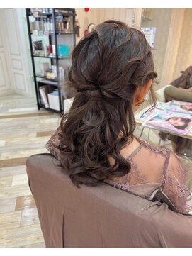 クロップ エス 湘南辻堂(crop es) 【crop es辻堂 藤田】ガーリーハーフアップ