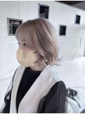 韓国風ホワイトベージュボブ