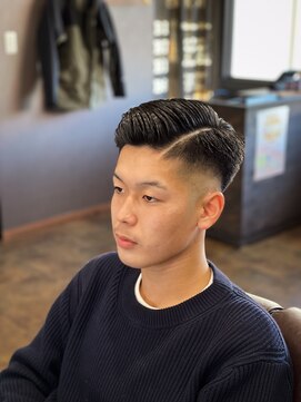 すがなみバーバーショップ 7:3フェード