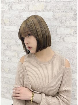 オーロ 西宮店(ORO) ショートボブ ストレート ハイライト ベージュ