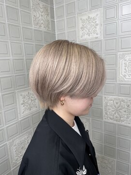 ルシエ 吉祥寺(LUCIE) ホワイトベージュショート