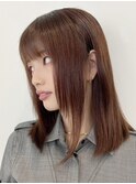 顔周りレイヤーカットくびれヘアミルクティーベージュカラー