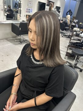 キング 枚方店(K!ng) ハイライトカラーミルクティーベージュケアブリーチダブルカラー