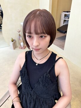 スニュウ(snuw) レイヤーカット/透明感カラー