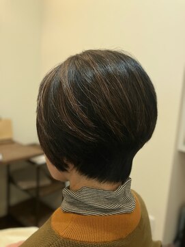 フォルムヘアープラス(Forme hair+) 大人ショートスタイル