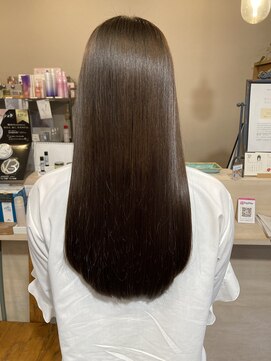 スアバイキキ(SuA by kiki.) 黒髪カタログ/ボブルフ/ネビージュ/ワンレン/小顔スタイル[千葉