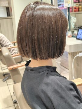 ヴィサージュファイン(VISAGE fine) ボブ/ミニボブ/切りっぱなし