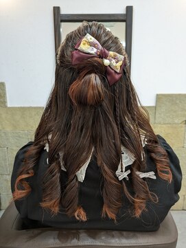 シュモレアズ 北習志野(shumore az) 三つ編みハーフアップ☆