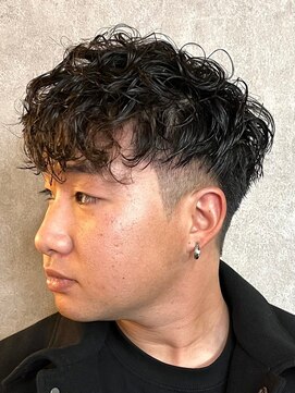 ノーエン(noen) 佐賀メンズショート波巻きパーマツイスパメンズパーマ刈り上げ