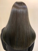 トゥーヘアー(too hair)