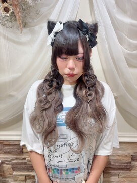 セットサロンエース(Set salon Ace) ネコ耳　ハート　編み込みハーフアップ