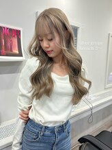 ヴィア(Via) 10代20代30代／シルバーグレージュ／グレージュ／ハイトーン