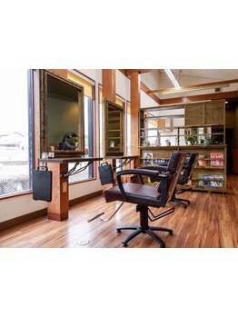 《大橋/三宅》マンツーマンの親身なカウンセリング～接客が人気のアットホームサロン【hair with PRISM】