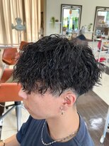 オゼル(OZEL)&nbsp;【ツイスパ×レイヤー】上品な抜け感で魅せるモードスタイル