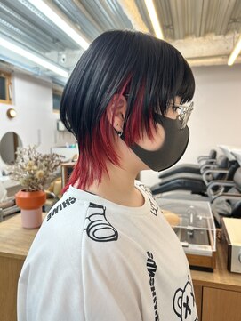 エルム 府中(yelm) ケアブリーチで作るレッドインナーカラー×ウルフ