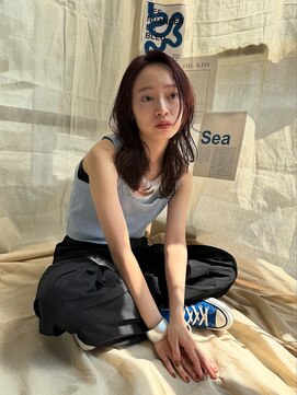 ヴィジョン(VISION) 光に当たるともっとかわいいボルドーカラー