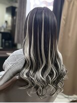 シールエクステ・編み込み専門店　merci　大阪梅田店【メルシー】&nbsp;黒上シルバーハイライトロング