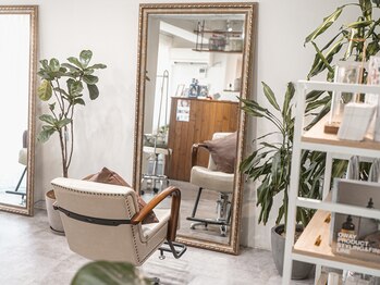 ルクスドレ 新宿(Luxe doree')の写真/《癒しの贅沢空間》マンツーマン施術であなただけのリラックス時間*新宿の隠れ家salon*[新宿駅/髪質改善]