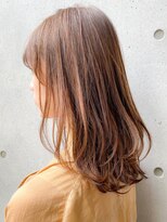 トゥーナ 表参道(tona) ミディアムレイヤー、外ハネボブ、グレージュ、脱白髪染め☆