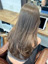 トレス(TRESS)&nbsp;オリーブベージュ　ブリーチなし　レイヤーカット　表参道