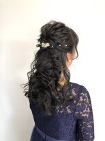 アヤナ バイ アヤラ(ayana by ayala)&nbsp;ハーフアップ