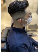 フランクスバーバー アンド ビアークラブ(FRANK'S BARBER and BEER CLUB)&nbsp;ワイルドツーブロックスキンフェード七三オールバック