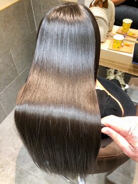 ブローテ ヘアアンドメイク(brote hair&make) 髪にドラマを。　縮毛矯正