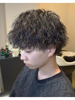 フリーク バーバーショップ 都島店(FREAK BARBER SHOP) 波巻きスパイラルパーマ波巻きパーマツーブロック