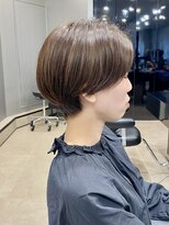 ハルキ ミナト ジャパン オオサカ(HARUKI MINATO japan OSAKA)&nbsp;30代40代50代小顔似合わせカットくびレイヤーエモージュ大人可愛