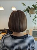 自然な重みのクラシカルボブ