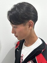 ヒュイル バイ ニアウ(Hwyl by Niau)&nbsp;メンズマッシュパーマニュアンスパーマスパイラルパーマ刈り上げ