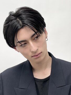 ヴァンサンク(Vingt-cinq) 【メンズヘア】爽やかセンターパート（シャドウパーマ）