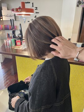 ヘアースペースブルーム プリュス 石橋店(HAIR SPACE BLOOM plus) 石橋/酸性ストレート/白髪ぼかしハイライト/ボブ/大人女性ヘア