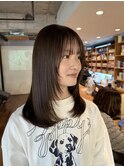 【上田】顔周りレイヤーカット地毛風ストレート