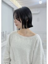 ネフ(NeF)&nbsp;itn/ネイビーグレーのくびれレイヤーボブ