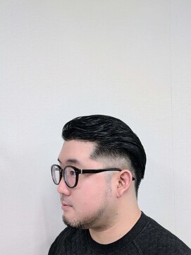 ヘアーソユーズ(HAIR SOYUZ) ツーブロックスキンフェードスタイル