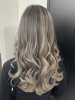 セブンスヘブン(SEVENTH HEAVEN)&nbsp;外国人風バレイヤージュ