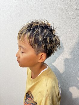 ウエストサイドバイエスブランド(WESTSIDE BY S BRAND)の写真/小さいお子様からも喜ばれる再現性高いカットと旬なメッシュカラーで垢抜け★
