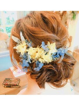 ヘアメイクアンドセットサロン リッコ(Hair make&set salon Ricco) ルーズ 大人かわいい アップスタイル ヘアアレンジ