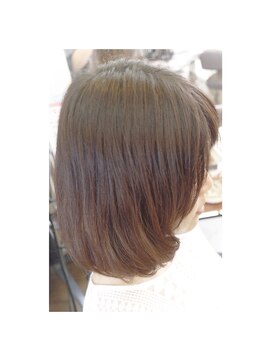 楽流頭 オブヘアー(of hair) ふんわりカール